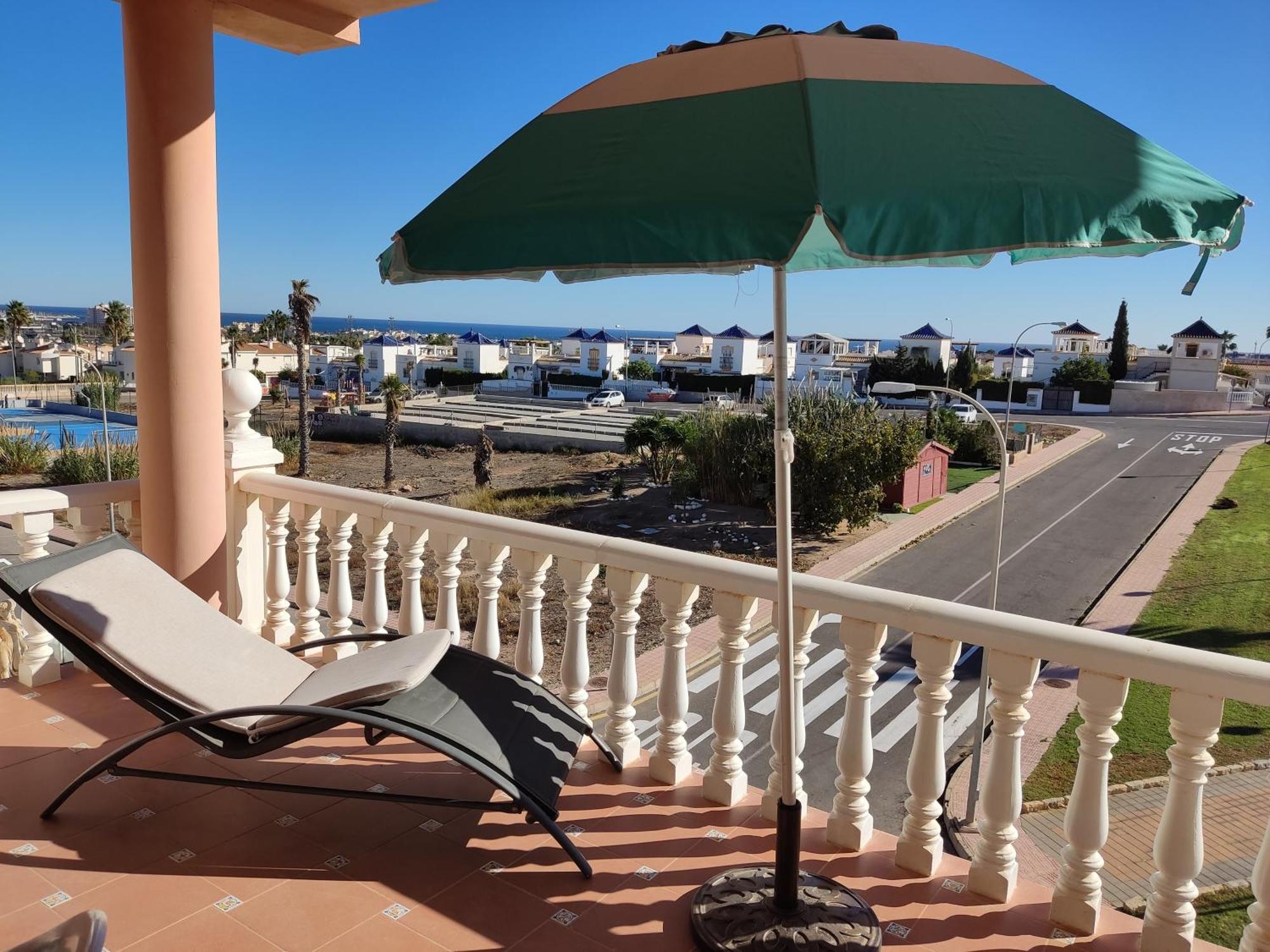 Confortable Apartamento Con Vistas Al Mar Torrevieja Bagian luar foto